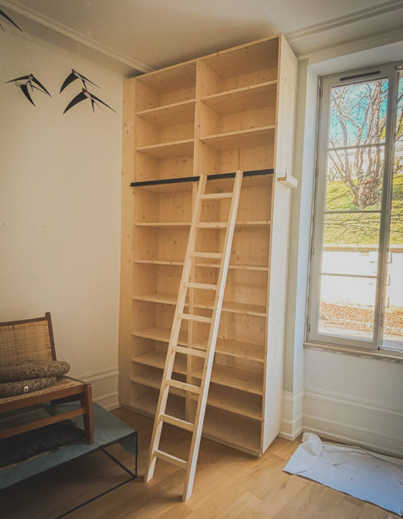 Bibliothèque bois avec échelle 2